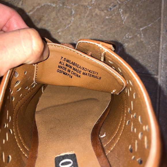 XOXO FLAT LACE UP SHOES 👠 - Picture 6 of 9